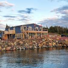 Dildo Boathouse Inn | 23 Broad Cove, Blaketown, NL A0B 1C0, Canada