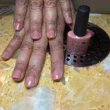 Saret's Paradise Nails | 9 Glenview Crt, St. Thomas, ON N5R 5N7, Canada