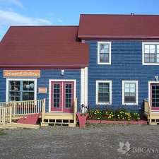 The Artisan's Suite | 3923 Main St, Hopewell Cape, NB E4H 3J2, Canada