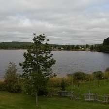 BMR La Coop Chambord (Lac-Bouchette) | 284 Rue Principale, Lac-Bouchette, QC G0W 1V0, Canada