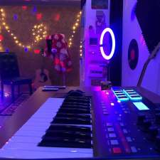 Somya Voice | Pondhawk Way, Nepean, ON K2J 5Z2, Canada