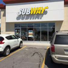 Subway | Shopping Centre, 2579 Main St, Winnipeg, MB R2V 4W3, Canada