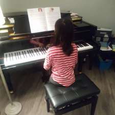 Iles Music Studio | Barton St E, Hamilton, ON L8L 3L9, Canada
