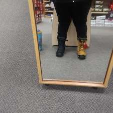 Tootsies Shoe Market | 1806 Wharncliffe Rd S, Corner of Wharncliffe, Wonderland Rd S, London, ON N6L 1K1, Canada