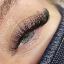 Leon Lashes | 233 Morningmist St, Brampton, ON L6R 2B8, Canada