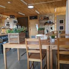 Wattle & Daub Cafe | 26b Station St, Bancroft, ON K0L 1C0, Canada