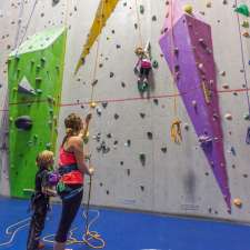 PLEIN D'AIR centre d'escalade | 1021 Rue Cowie, Granby, QC J2G 8W8, Canada
