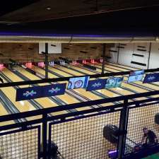 VB's Entertainment Center / King Pinz Pub & Grill | 1765 Diamond Dr, Winkler, MB R6W 0L4, Canada