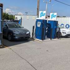 FLO Charging Station | 476 Centre St N, Napanee, ON K7R 1P8, Canada