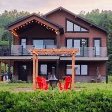 Ô Roy des Marées | 34 Rue du Parc, Trois-Pistoles, QC G0L 4K0, Canada