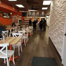 Lettuce Love Cafe Oakville | 326 Kerr St, Oakville, ON L6K 3B5, Canada