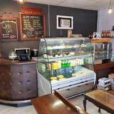 Qrio Cafe | 671 Montreal St, Kingston, ON K7K 3J3, Canada