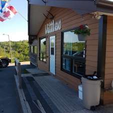 Vittles cafe | 4821-4831 NS-12, Chester Basin, NS B0J 1K0, Canada