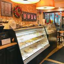 Sipps | 33 Brock St, Kingston, ON K7L 1R7, Canada