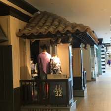 Hollister Co. | 7001 Mumford Rd #101A, Halifax, NS B3L 2H8, Canada