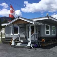 Nomad Motel | 1500 Cariboo Hwy, Clinton, BC V0K 1K0, Canada
