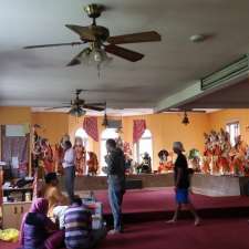 Maa Chintpurni Mandir | 8027 Churchville Rd, Brampton, ON L6Y 0H2, Canada