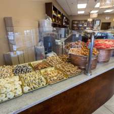Sweet Castle | 2446 Bank St, Ottawa, ON K1V 1A8, Canada