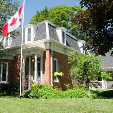 Newboro House Bed & Breakfast | 31 Drummond St, Newboro, ON K0G 1P0, Canada