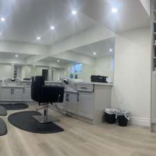 Hair lounge | 3 Pondcliffe Dr, Kitchener, ON N2R 0M1, Canada