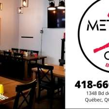 Lulu Bistro-Lounge/ Mets2Cotes Bistro Lounge | 1348 Bd des Chutes, Québec, QC G1C 0M5, Canada