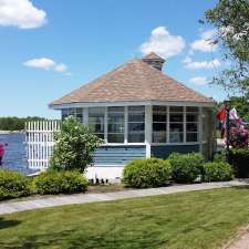 Shelburne Visitor Information Centre | 31 Dock St, Shelburne, NS B0T 1W0, Canada