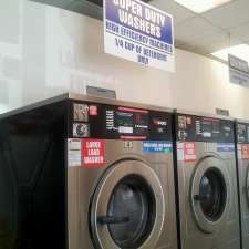 Blondies Car Wash & Laundromat | 176 Watson St, Winnipeg, MB R2P 1Y4, Canada
