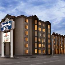 Travelodge Hotel by Wyndham Saskatoon | 106 Circle Dr, Saskatoon, SK S7L 4L6, Canada