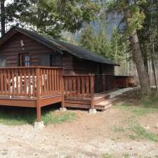 Addison's Bungalows | 4920 Dorney Rd, Brisco, BC V0A 1B0, Canada