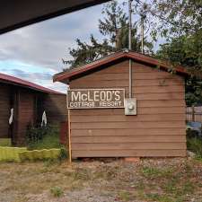 McLeod's cottage resort | 8946 Clarkson Ave, Black Creek, BC V9J 1B1, Canada