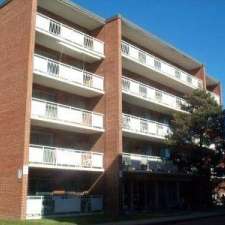 Glendale Towers | 2609 King St E, Hamilton, ON L8K 1Y4, Canada