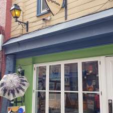 Galerie d’art Chez l’Artiste | 84½ Rue du Petit Champlain, Québec, QC G1K 4H4, Canada