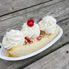 Family Dairy Bar | 9363 Rue Main, Richibouctou, NB E4W 4B6, Canada