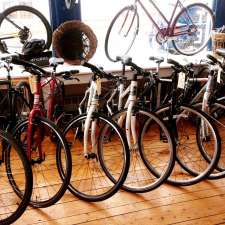 LUNENBURG BIKE SHOP - Rhumb Line Bicycles | 151 Montague St, Lunenburg, NS B0J 2C0, Canada