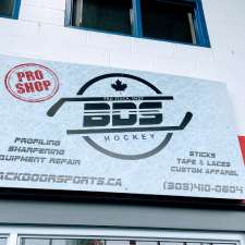 BDS Hockey Pro Shop | 1401 Phillip Murray Ave Unit A, Oshawa, ON L1J 8C4, Canada