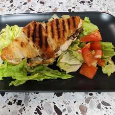 The New SNOOPY'S | 595 9e Av, Beauceville, QC G5X 1J1, Canada