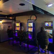 Ashern Motor Hotel | 25 Railway Ave, Ashern, MB R0C 0E0, Canada