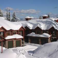Snowbanks | 5955 Snow Pines Way, Beaverdell, BC V0H 1A0, Canada