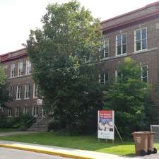 Elizabeth Ballantyne Elementary School | 314 Northview St, Montreal-West, QC H4X 1E2, Canada