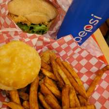 Quik Chik - Milton | 6521 Derry Rd W #4, Milton, ON L9T 7W1, Canada