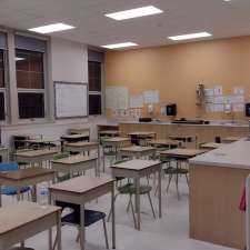 Adelaide Hoodless Elementary School | 71 Maplewood Ave, Hamilton, ON L8M 1W7, Canada