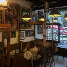 Café Portrait | 1120 Denman St, Vancouver, BC V6G 1T2, Canada