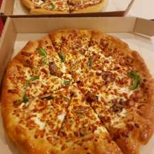 Pizza Hut | 146 Lakeshore Rd W, Oakville, ON L6K 1E6, Canada
