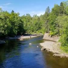 Chauveau Park | 1A3, 3175 Avenue Chauveau, Quebec City, QC G2C 1A3, Canada