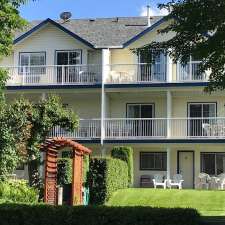 Lakeside Country Inn | 7001 Savona Access Rd, Savona, BC V0K 2J0, Canada