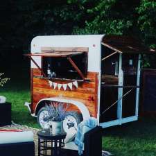 SIMPLY UNSTABLED( A roaming horse box bar ) | 410 N Goetze Rd, Carsonville, MI 48419, USA