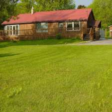 Liftlock Bed and Breakfast | 810 Canal Rd, Peterborough, ON K9L 1A1, Canada
