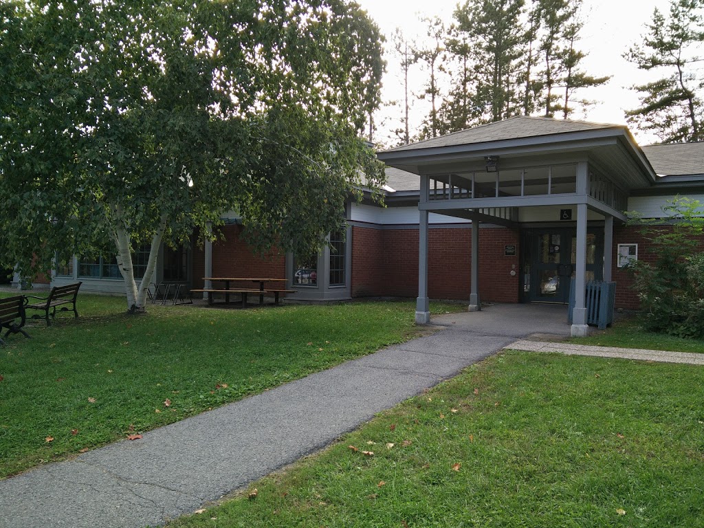 Ottawa Public Library - Rockcliffe Park | 380 Springfield Rd, Rockcliffe Park, ON K1M 0K7, Canada | Phone: (613) 580-2940