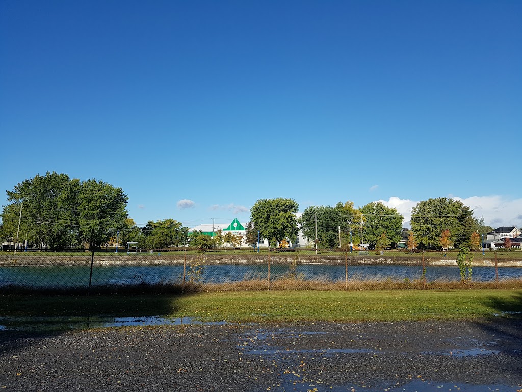 Piscine intermunicipale de Coteau-du-Lac | 51 Chem. du Fleuve, Coteau-du-Lac, QC J0P 1B0, Canada | Phone: (450) 267-1576