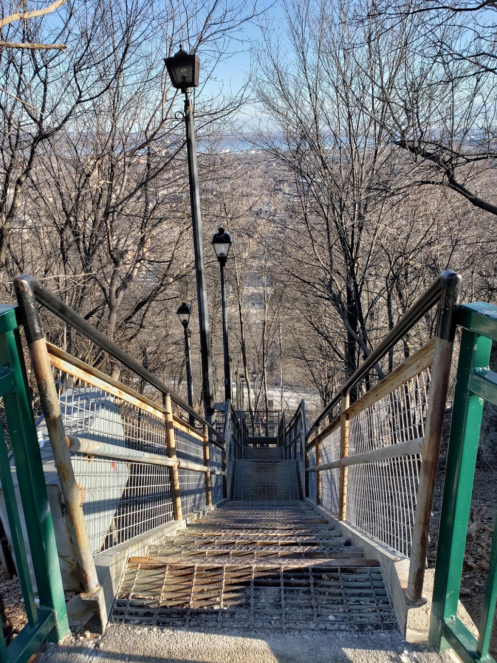 Wentworth stairs | Wentworth St S, Hamilton, ON L8N, Canada